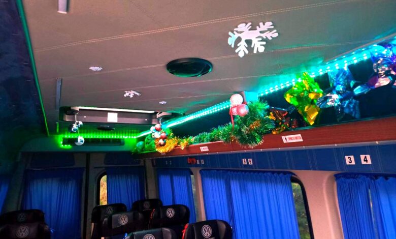 В Беларуси выбрали самые новогодние маршрутки