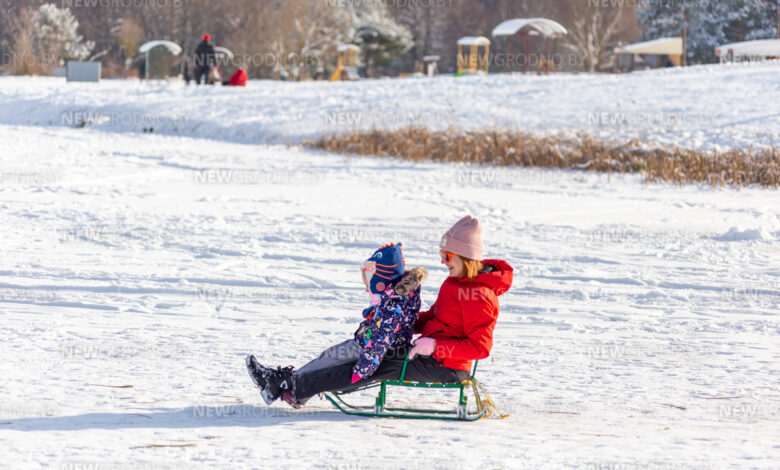 Рыбалка, коньки, хоккей