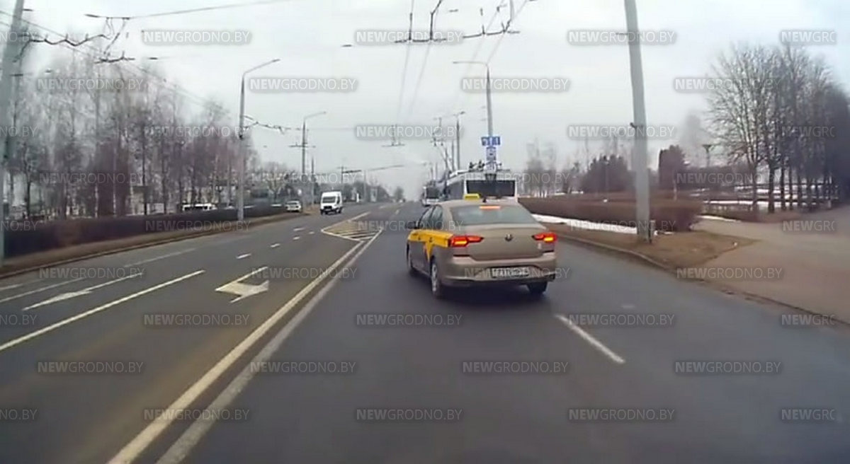 В Гродно обидчивый таксист решил