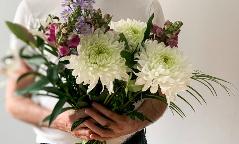 Подарки женщинам на 8 Марта