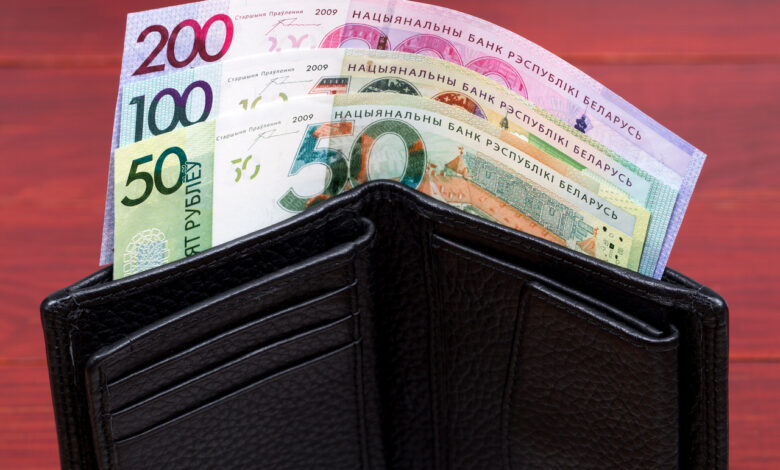 Вдова платит за троих?