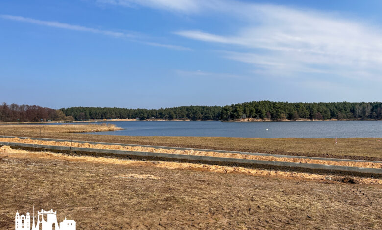 На Юбилейном озере хотят открыть два новых летних кафе