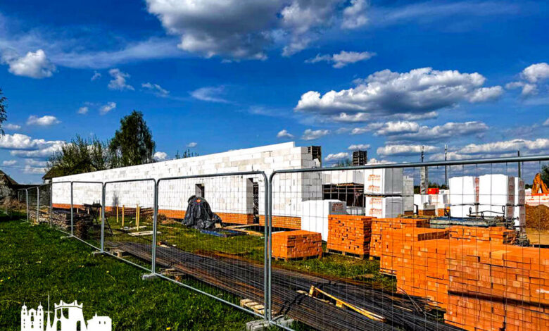 В центре микрорайона Барановичи