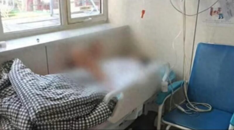 В Китае девочка чудом