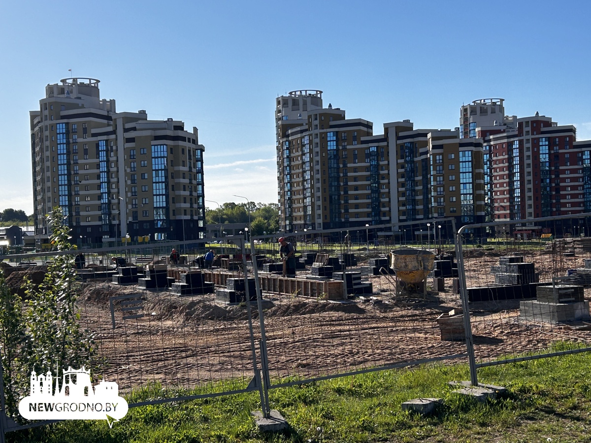 В новом жилом районе Гродно строят торговый центр