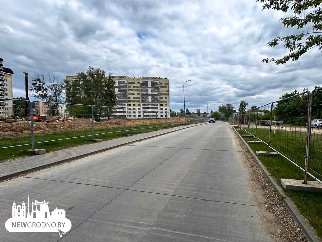 В самом центре Гродно начали строить