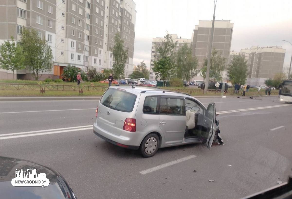 В Гродно утром устроили серьезную аварию