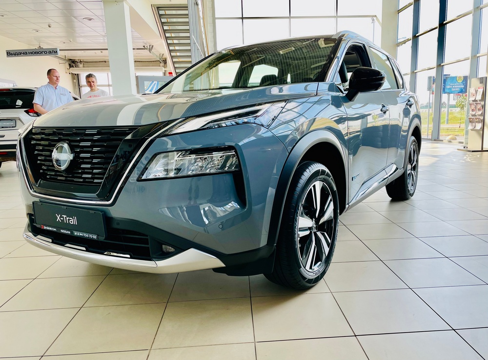 Гродненцам задешево распродают Nissan