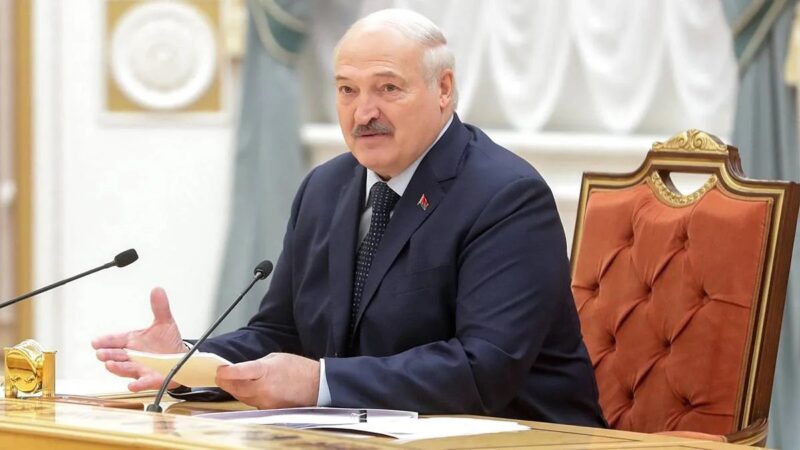 Лукашенко пояснил