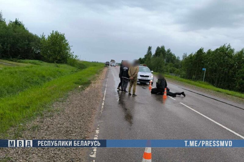 Автомобиль
