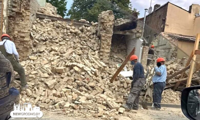 В центре Гродно рухнула стена старинного дома