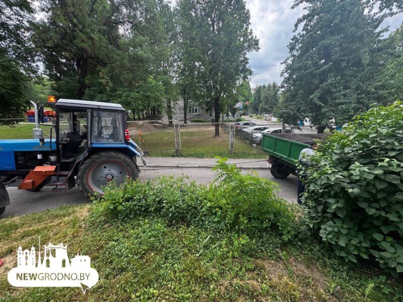 В Гродно трактор