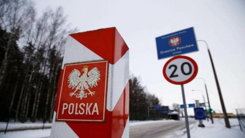 Польша продлила режим буферной