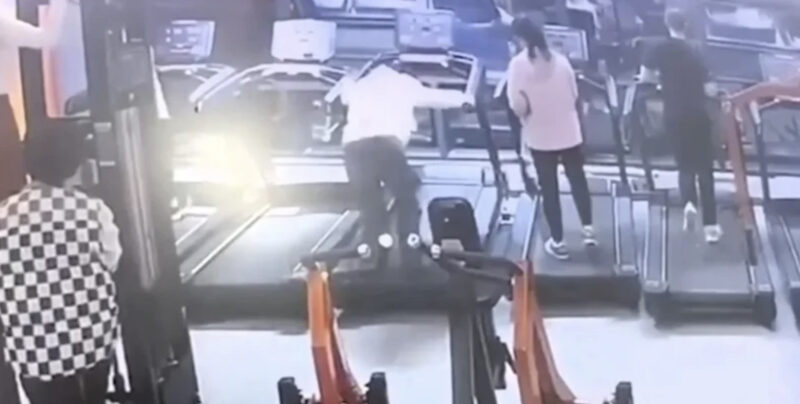 Женщина подала в суд
