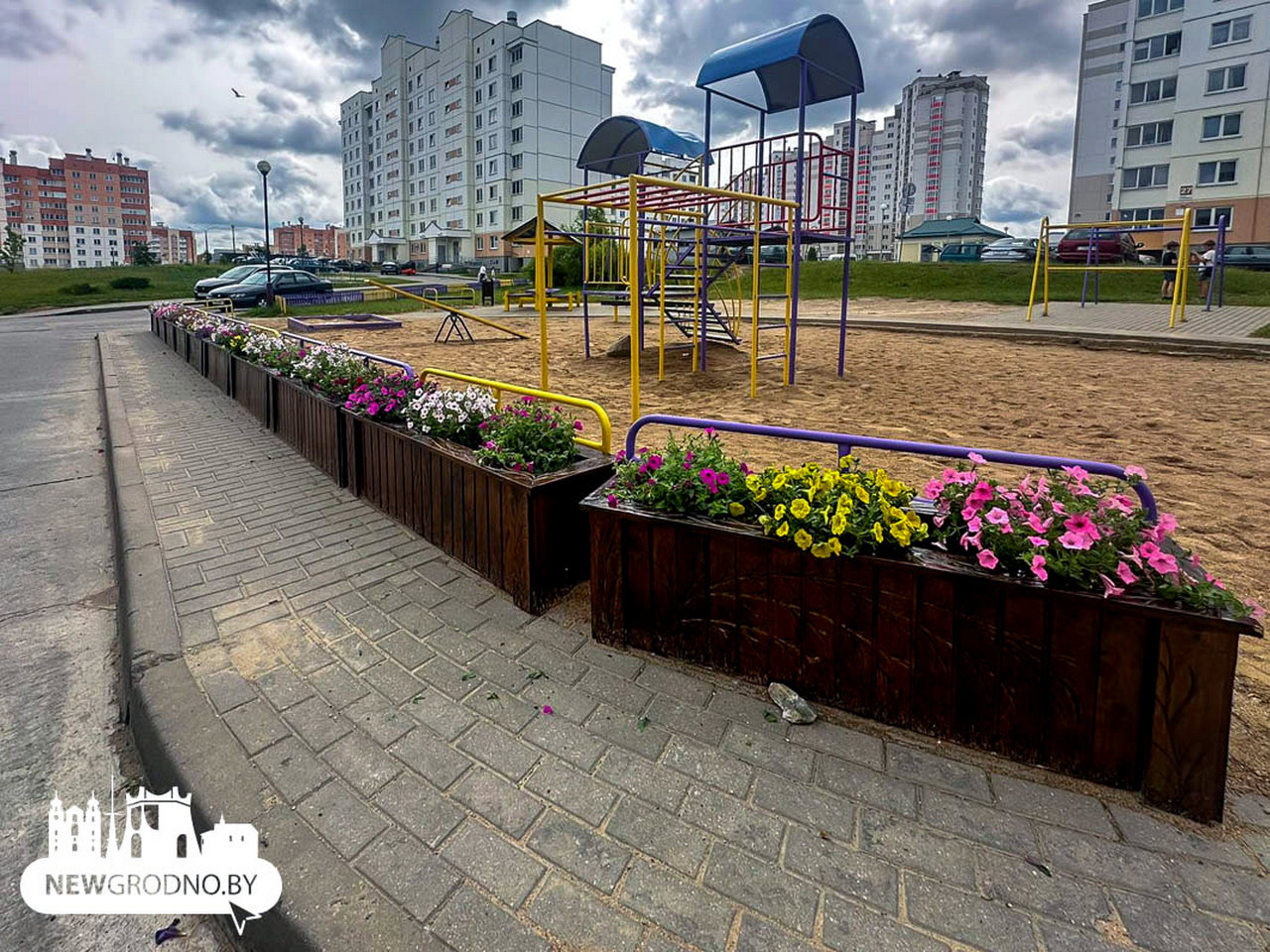 Помните самый цветущий двор в Гродно?