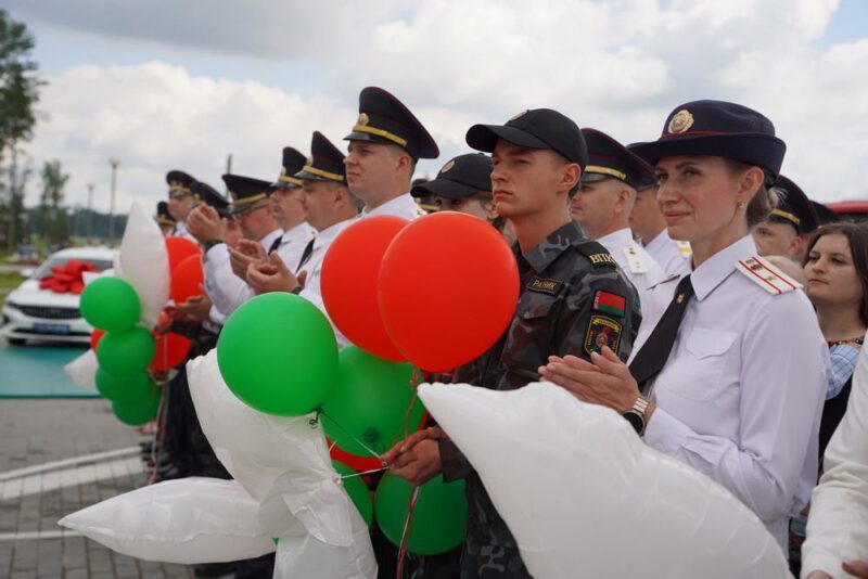 В Островце