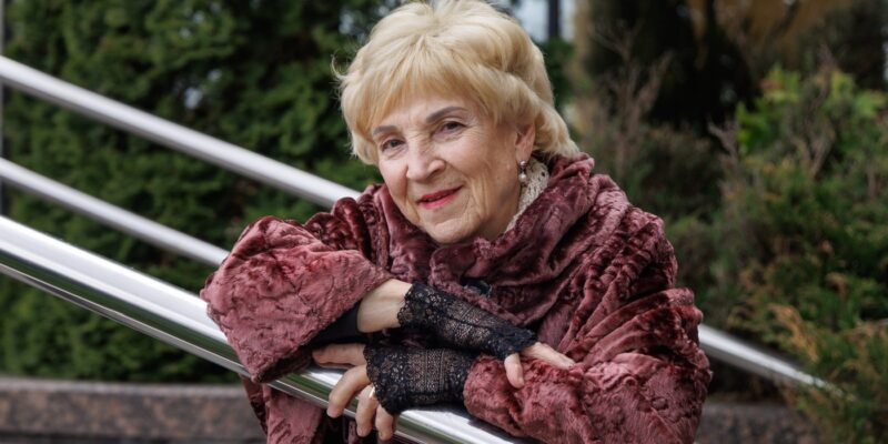 поговорили с 90-летней