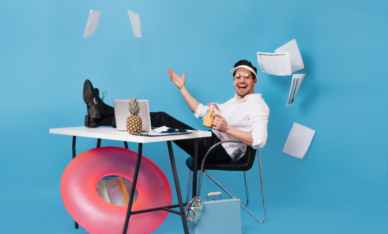 Как работнику получить