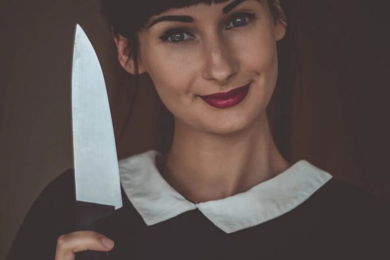 пьяная белоруска с ножом