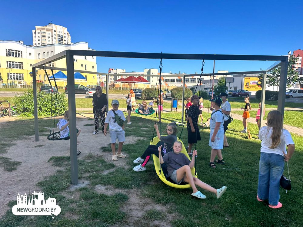 Жильцы многоэтажки в Гродно