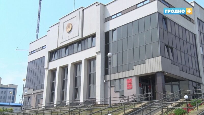 Учил водить — сам нарушал