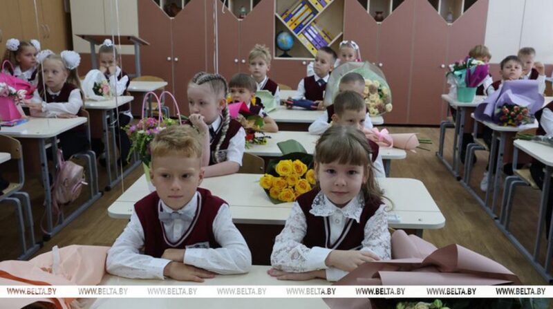 более миллиона школьников