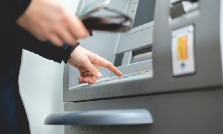 Россия разрешит переводы