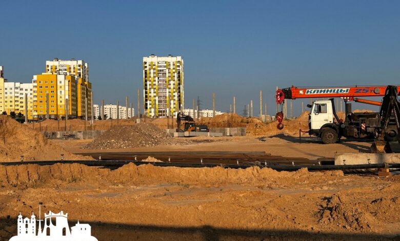 Стройка в Грандичах