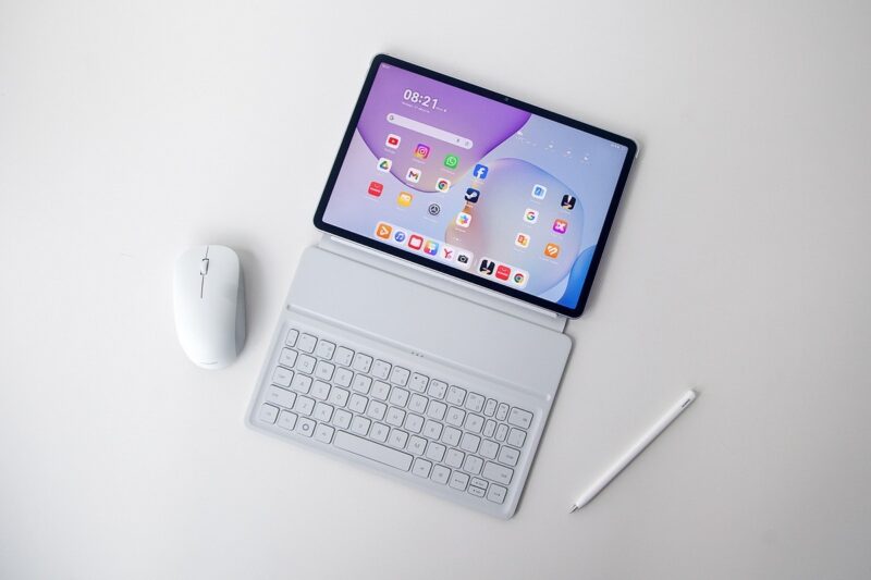 планшет Huawei MatePad