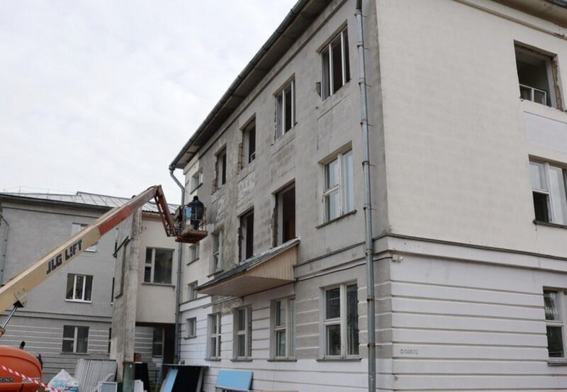 В Новогрудской ЦРБ продолжается
