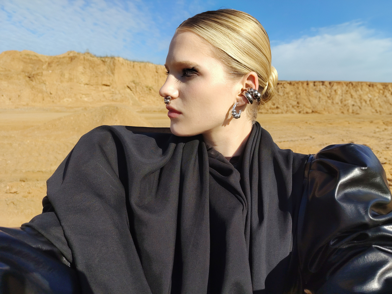 Обзор уникального смартфона HONOR X9d