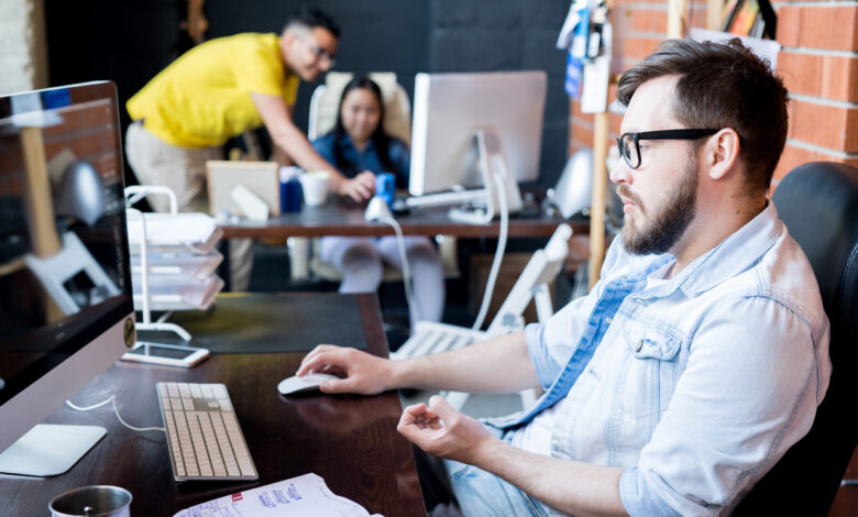 «Кинуть» на подработке станет