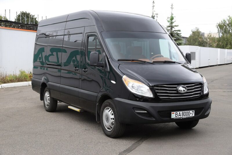 МАЗ показал элегантный автобус