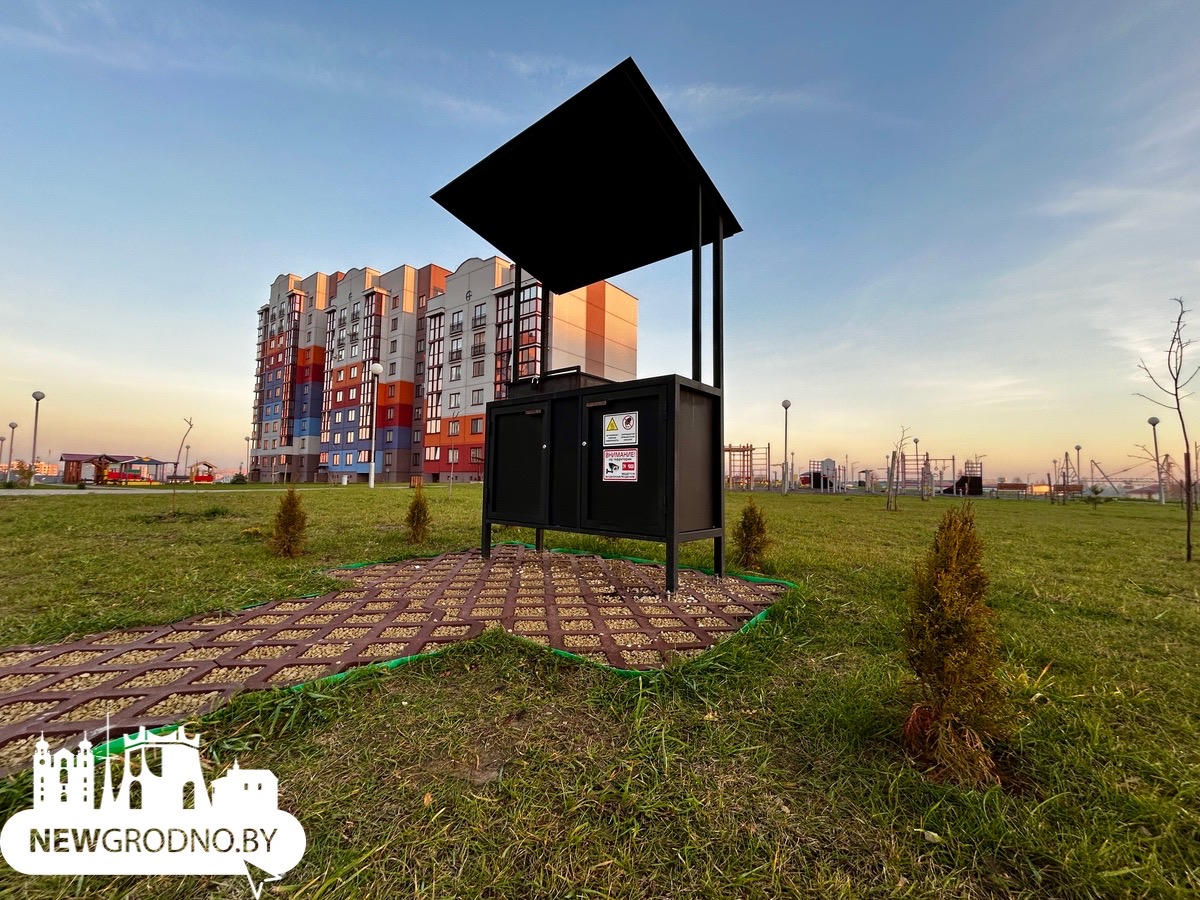 Рядом с еще одной многоэтажкой в Гродно