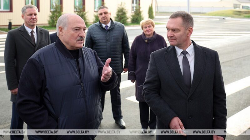 Лукашенко публично предупредил