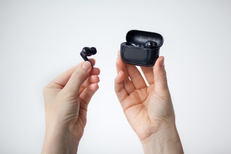 обзор наушников Huawei FreeBuds SE 4 ANC