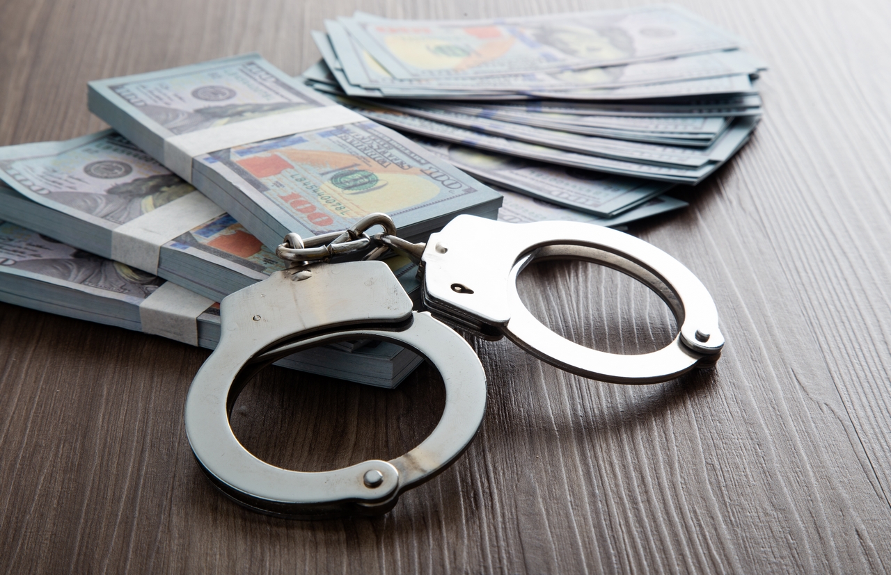 Мошенники с судимостями