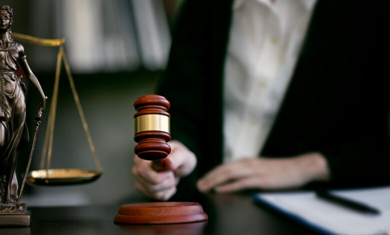 Мать погибшего рабочего