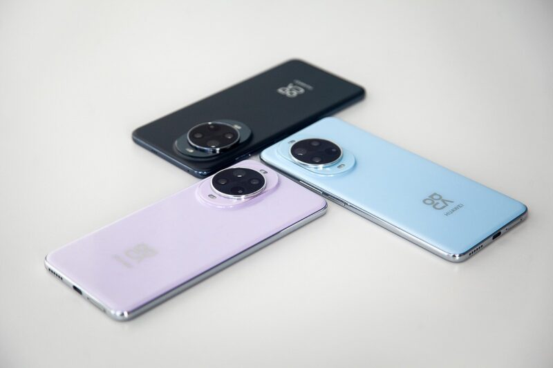 Обзор смартфонов серии Huawei