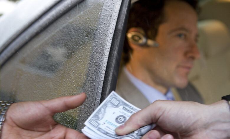 В Гродно ИП платил таксисту «в конверте»