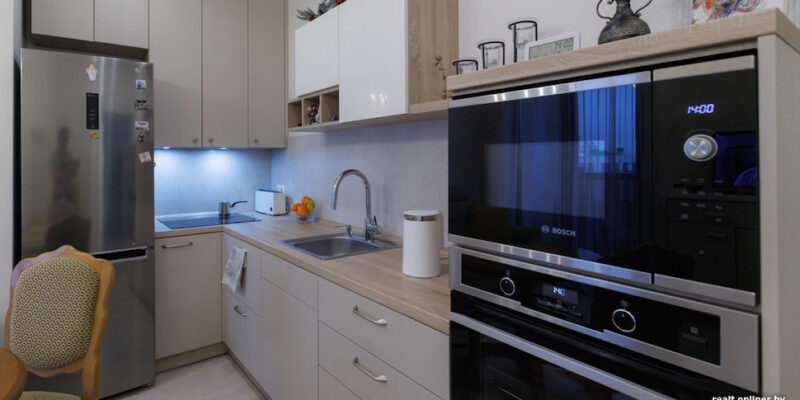 соседка реагирует на звук 