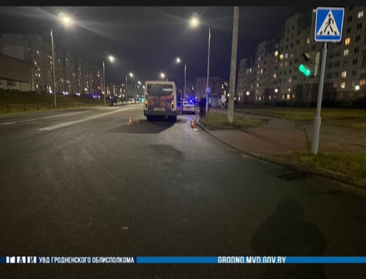 В Гродно автобус сбил женщину