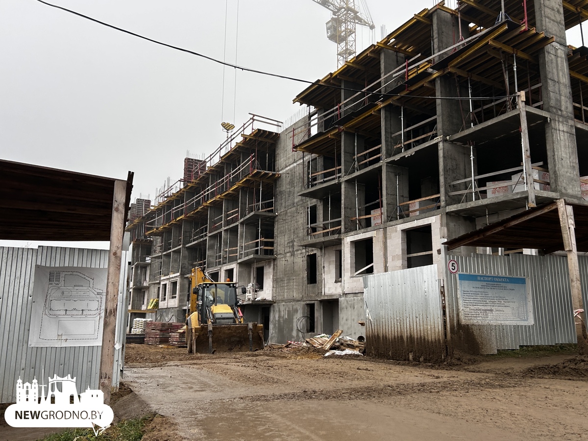 На Девятовке возводят еще один жилой дом