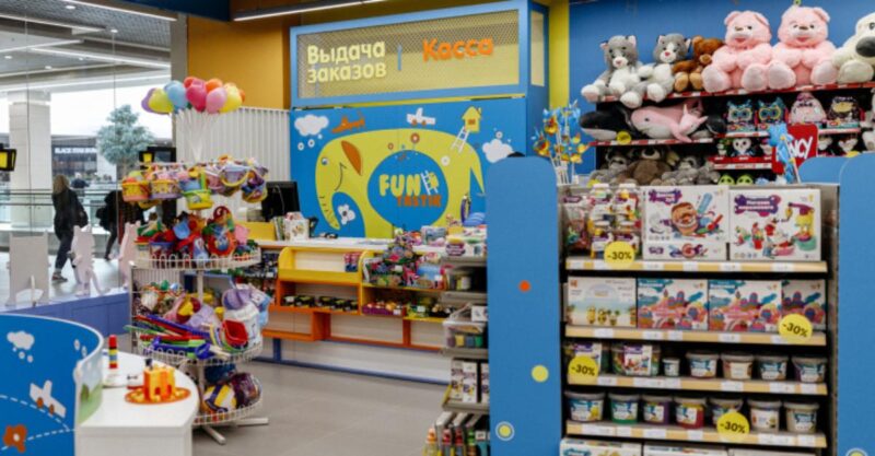 Популярная сеть магазинов игрушек