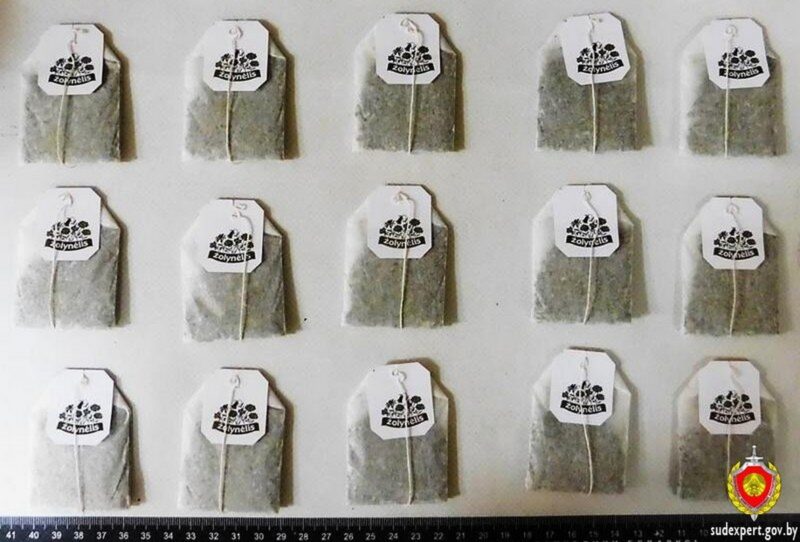 Таможенники