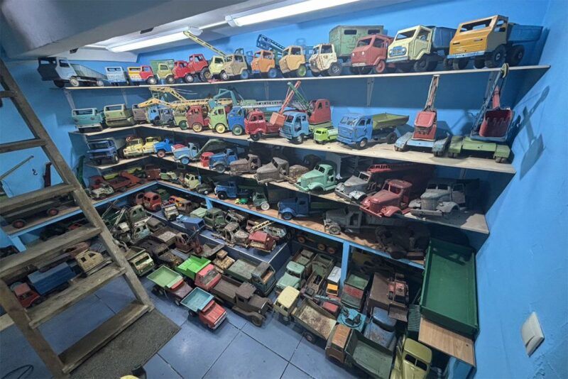 Частный коллекционер выставил