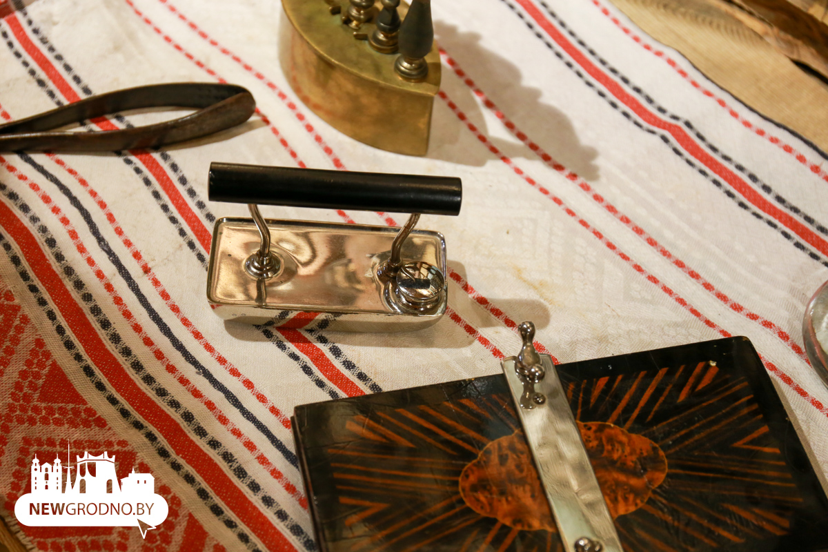 Более 1000 утюгов в одном месте