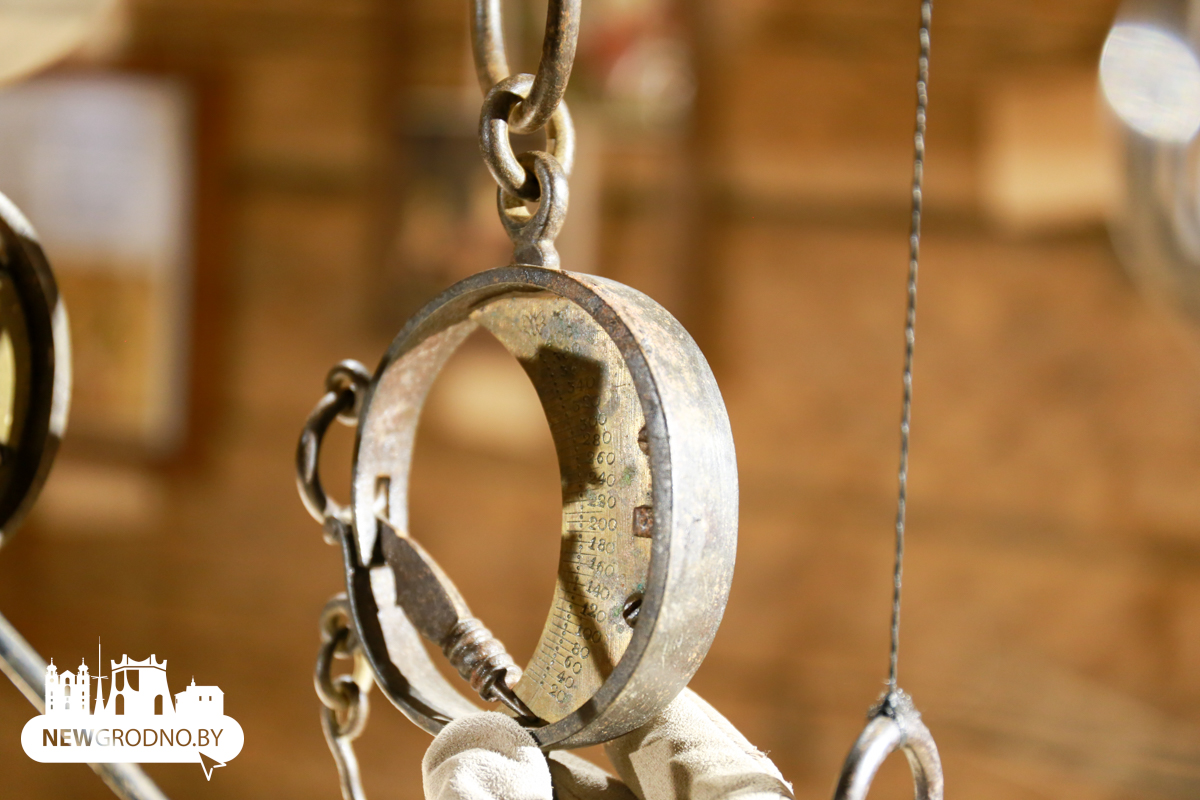 Более 1000 утюгов в одном месте