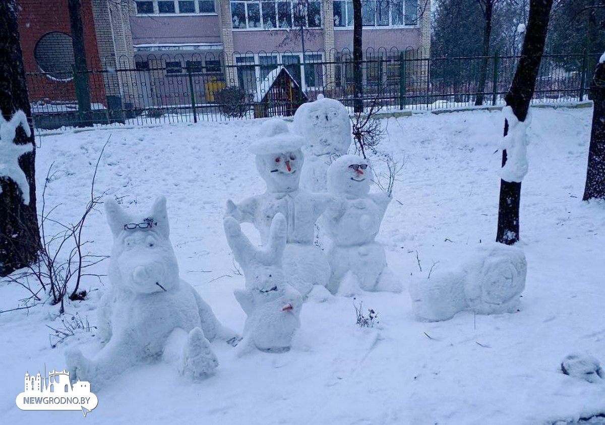 Cвежая порция креативных снеговиков из Гродно
