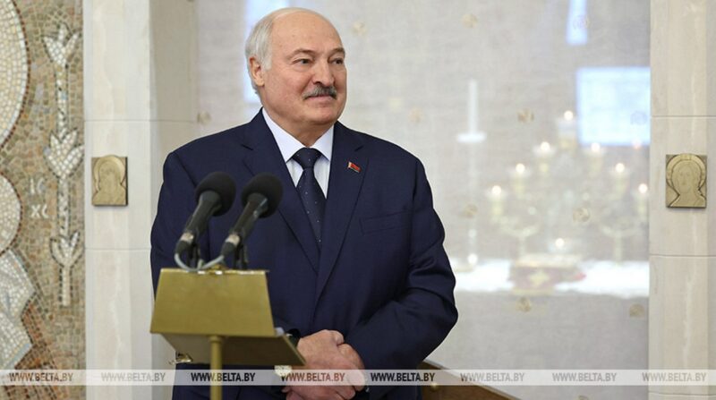 Лукашенко настроил белорусов